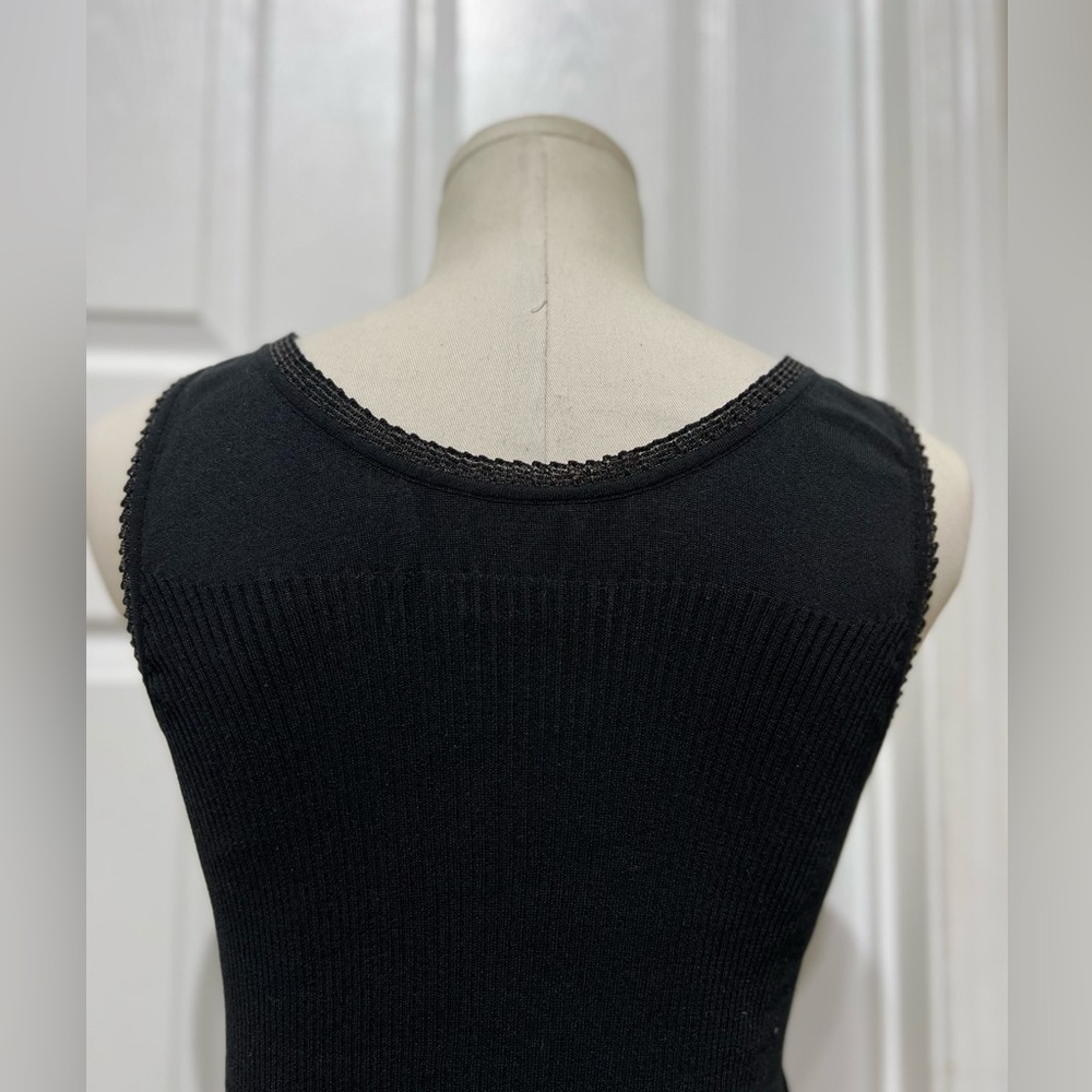 Chanel Sleeveless Top - Picture 9 of 16